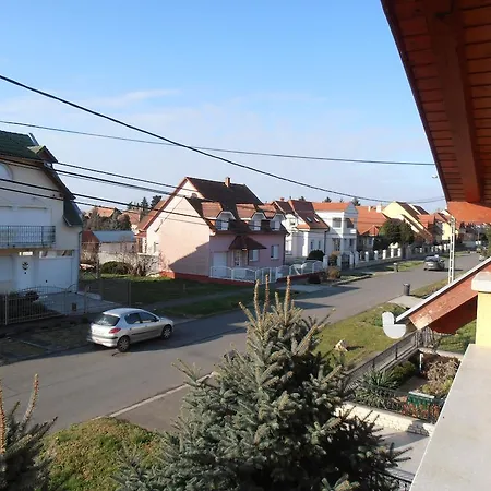 Apartment Norbi Apartman