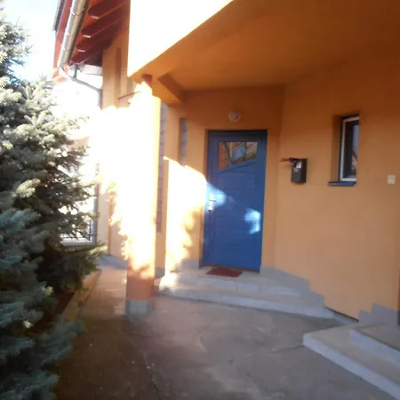 Apartment Norbi Apartman *